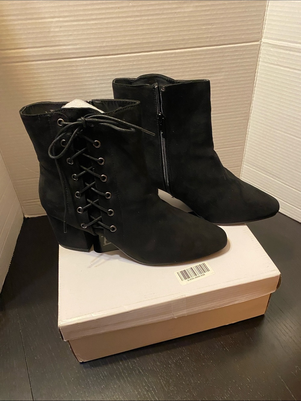 BAMBOO Black Lace-Up Side Zip Suede Ankle Booties NWT